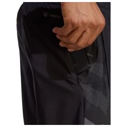 ADIDAS Herren Laufhose Own The Run Seasonal Shorts 8 ADIDAS Herren Laufhose Own The Run Seasonal Shorts -Outdoor Sportswear adidas herren laufhose own the run se hr66025 000 4147