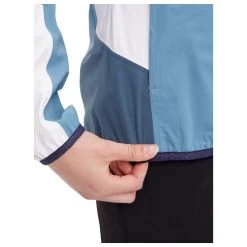 McKinley Damen Funktionsjacke Ataru 9 McKinley Damen Funktionsjacke Ataru -Outdoor Sportswear mckinley damen funktionsjacke ataru 422366 902 5146